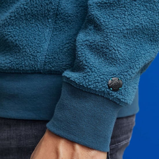 Herrenpullover der Marke Cast Iron. Der Pullover ist aus Baumwolle gefertigt und hat eine normale Passform. Die weiche Baumwolle sorgt für hohen Tragekomfort.  Marke: Cast IronModellname: CSW2210436Kategorie: HerrenpulloverMaterialien: BaumwolleFarbe: bla - Image 5