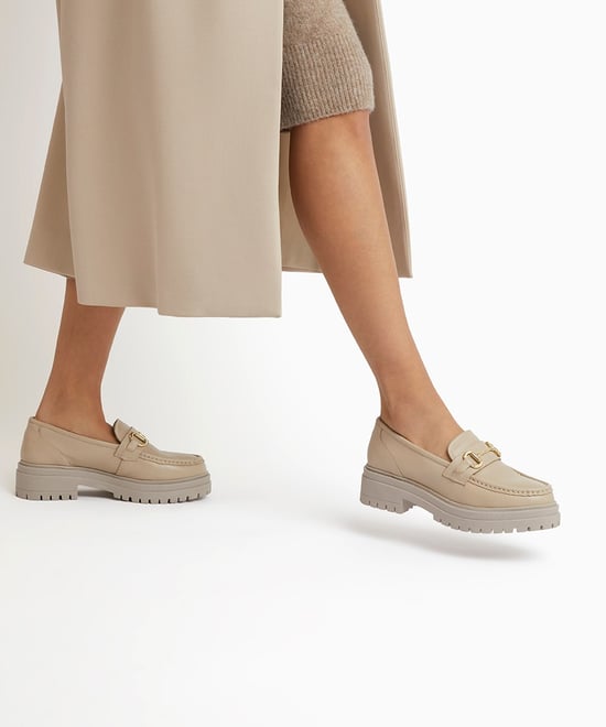 Dune Ladies GALLAGHER Cleated-Sole Leather Snaffle-Trim Loafers - Image 3