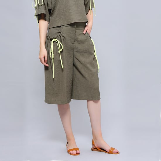 Lässige Capri-Hose mit weitem Bein - Image 1