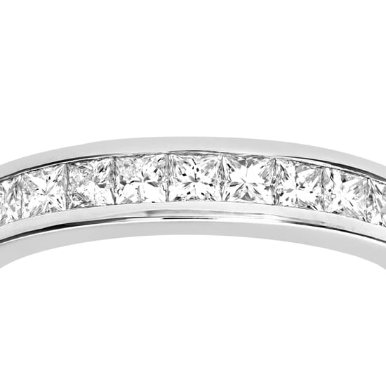 Bague demi-éternité sertie de canaux en diamant taille princesse en or blanc 9 carats 0,50 carat - Image 3