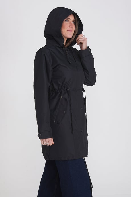 Women's Elle Festival Mac in Black