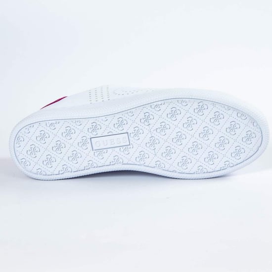 Guess Damenmode Perf Sneakers - Image 4