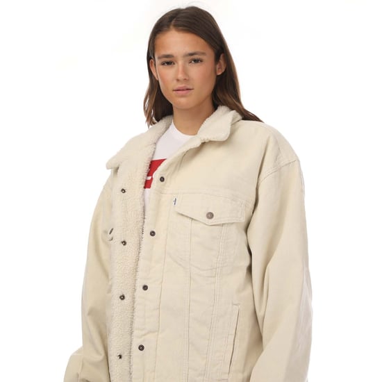 Women's Levis Plus 90s Sherpa Trucker Jacket in Cream