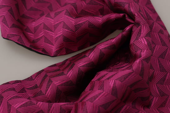 Dolce & Gabbana Magenta Geometric Patterned Shawl Fringe Silk Men's Scarf - Image 5