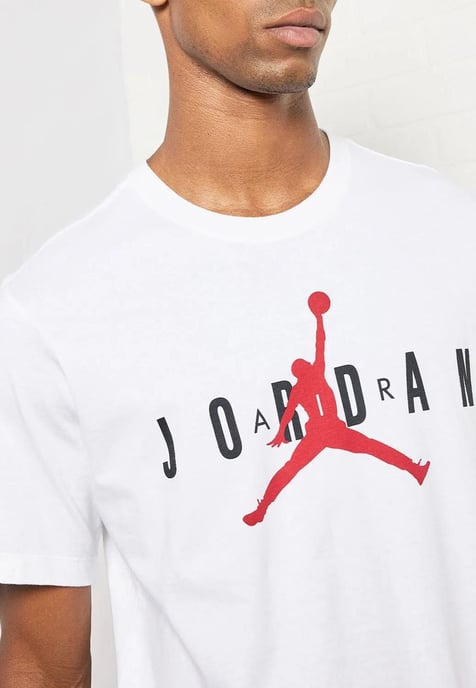 Nike Air Jordan Herren-T-Shirt in Weiß - Image 3