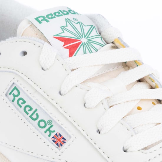 Damen Reebok Classics Club C 85 Vintage Sneakers in Weiß - Image 5