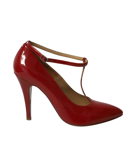 Maison Martin Margiela Rote Lackleder T-Strap Pumps mit Spitze - Image 1