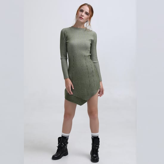 Asymmetrisches kurzes Kleid aus Rippenstrick - Image 1