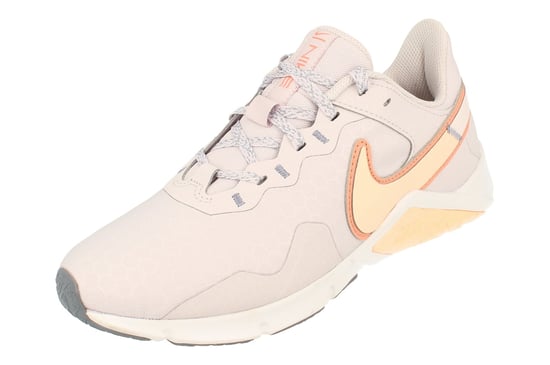 Nike Damen Legend Essential 2 Lila Turnschuhe - Image 1