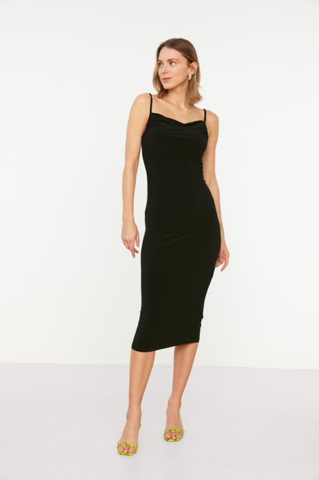 Trendyol Femmes Col Col Corps conique Midi Robe - Image 5