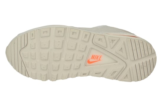 Nike Damen Air Max Command Trainer Weiß - Image 5