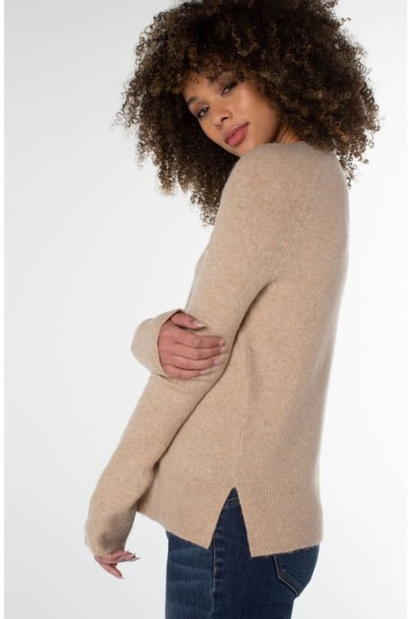 Raglan Sweater With Side Slit Oatmeal Heather