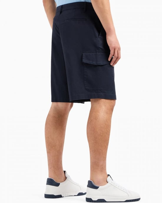 Armani Exchange Herren Milano Edition Cargo-Shorts - Image 2