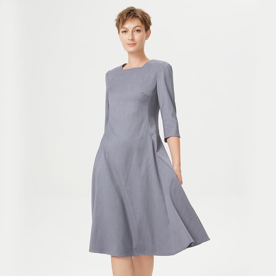Ausgestelltes Schneiderkleid mit quadratischem Ausschnitt - Image 1