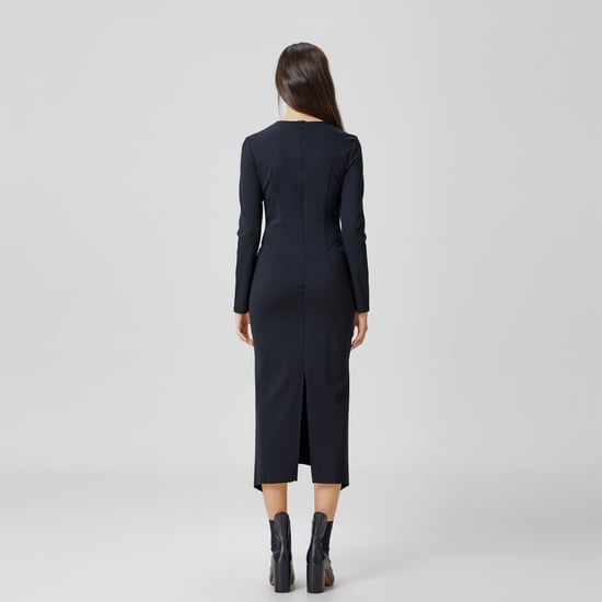 Kleid mit asymmetrischen Strukturlinien - Image 4