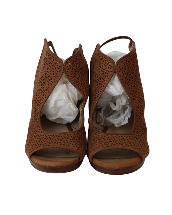 Tory Burch Lasergeschnittene Peeptoe-Sandalen aus braunem Leder - Image 2