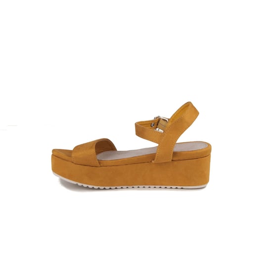 Confortable wedge sandal Montevita in Mustard