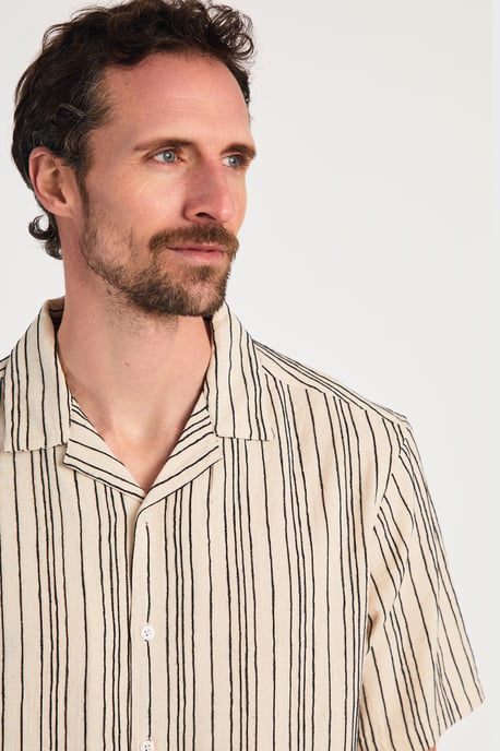 Ecru Resort Style Printed Short Sleeve Shirt