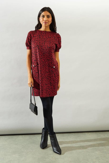 Red Short Sleeve Jacquard Ponte Shift Dress - Image 2