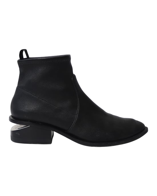 Alexander Wang Kori Cutout Stiefeletten aus schwarzem Leder - Image 1