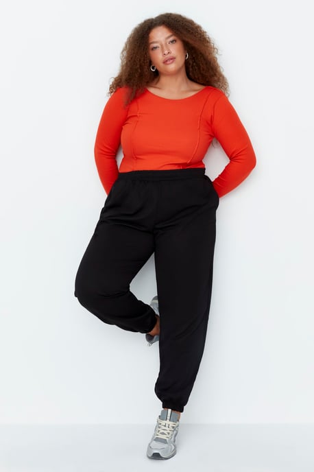 Trendyol Femmes Taille normale Lâche Pantalons de survêtement grande taille - Image 2