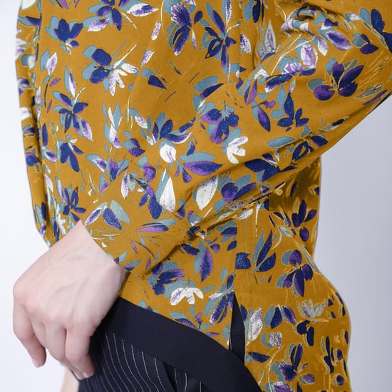 Satin-Kolibri-Bluse und Blätterdruck - Image 4