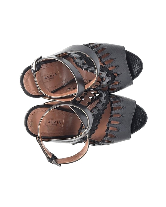 AlaÏa Cut-Out-Ankle-Strap-Sandalen aus schwarzem Leder - Image 6
