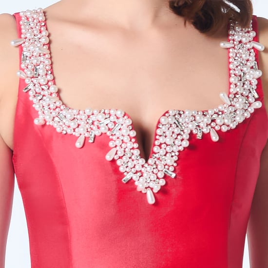Perlenbesetztes Cocktailkleid mit herzförmigem Ausschnitt - Image 4