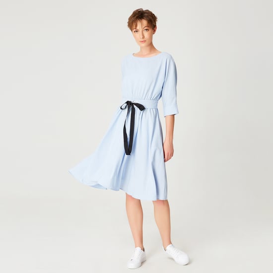 Ausgestelltes Kleid mit breitem Gürtel - Image 3