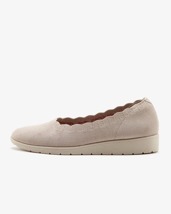Skechers Cleo Flex Wedge Women’s Shoes in Taupe