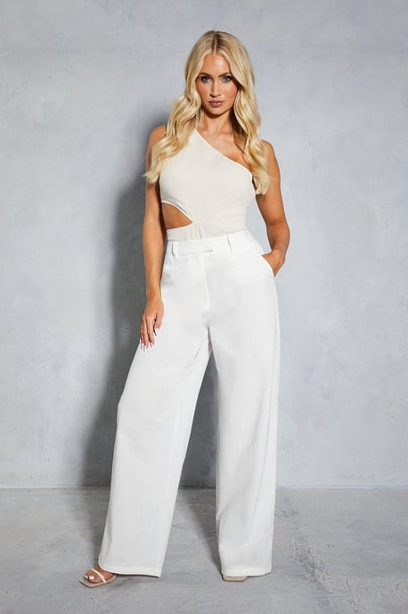 Linen Look Asymmetric Cut Out Side Top