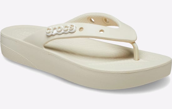 Crocs Classic Platform Flip Flop Unisex - Image 2