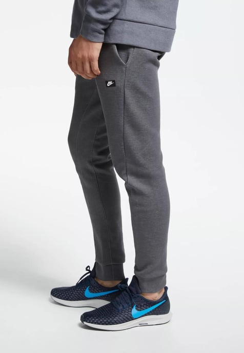 Nike Sportswear Optic Herren-Fleece-Crew-Trainingsanzug in Grau - Image 5