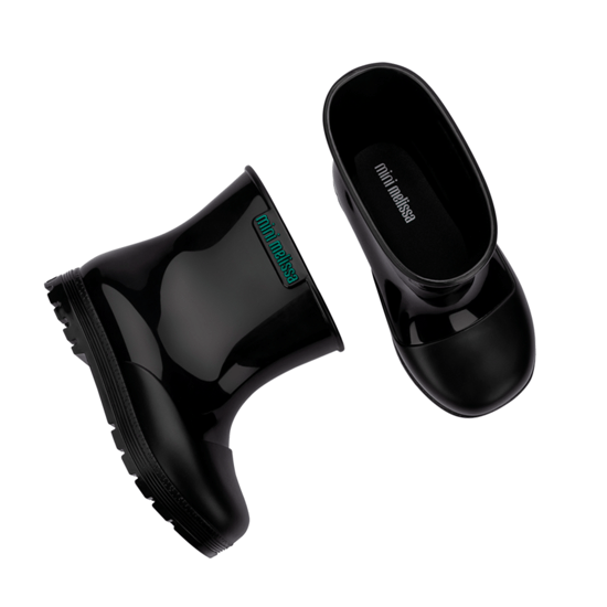 Welly Black