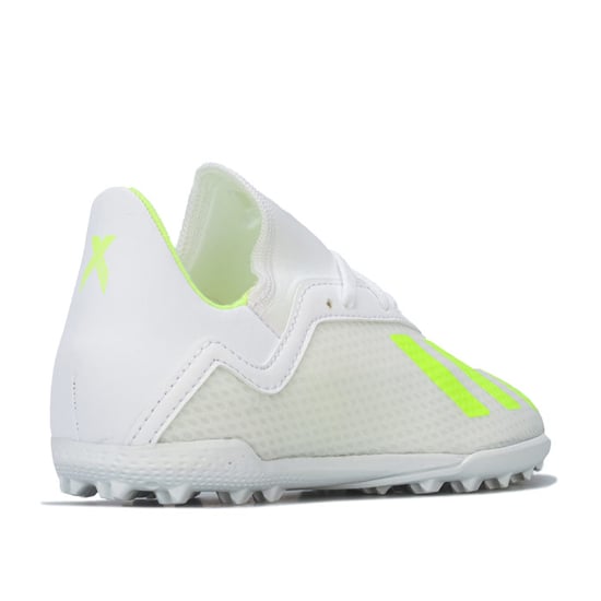 Baskets X 18.3 Astro Turf - Image 3