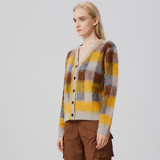 Strickjacke mit Karomuster - Image 3