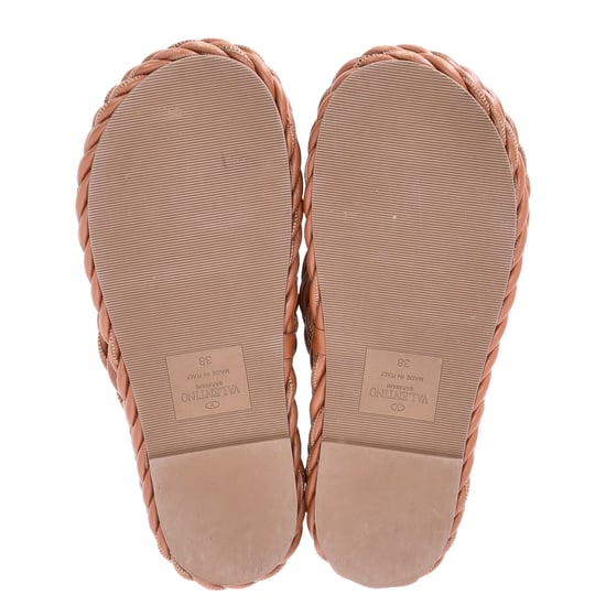 Valentino Die Schnürung Gedrehte Riemensandalen aus braunem Leder - Image 6
