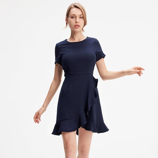 Kurzes Skaterkleid mit Rüschen - Image 3