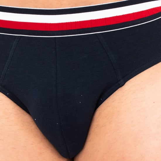 Men's breathable fabric brief with anatomical front UM0UM00757