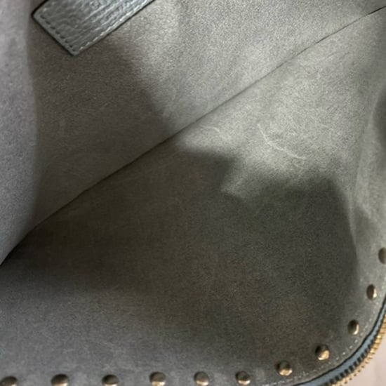 Valentino Garavani Rockstud Clutch-Tasche aus blauem Leder - Image 5