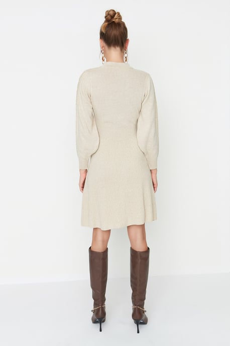 Trendyol Femmes  Vélo Collier Une ligne Robe - Image 5