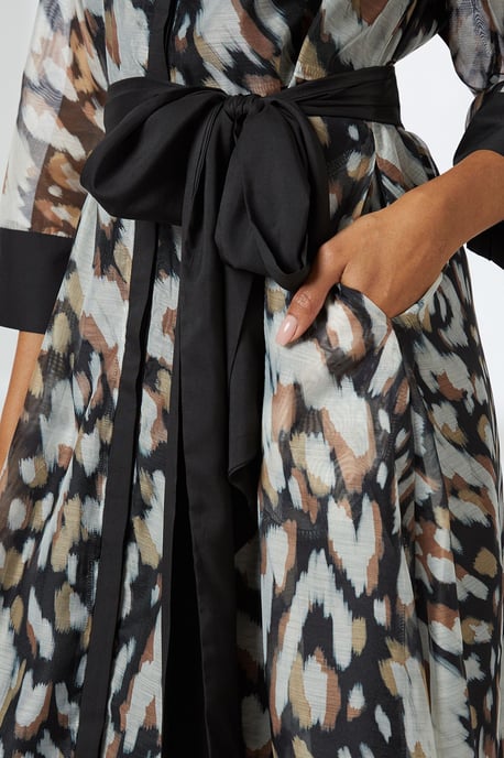 Black Belted Contrast Detail Collarless Shirt Dress