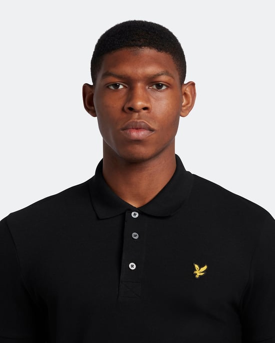 Lyle & Scott Einfarbiges Poloshirt in Schwarz - Image 5