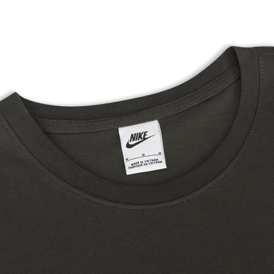 Nike Standard Issue HerrenT-Shirt Schwarz - Image 3