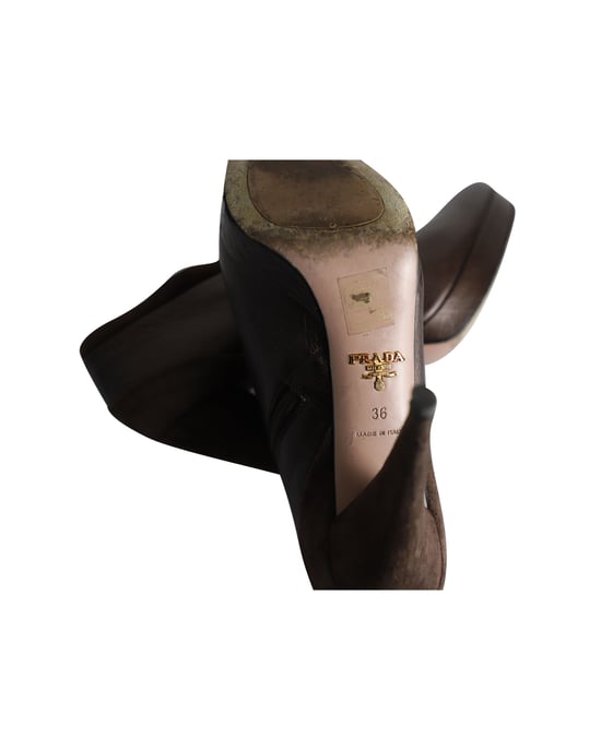 Prada Stiefeletten mit Wildlederbesatz aus braunem Leder - Image 6