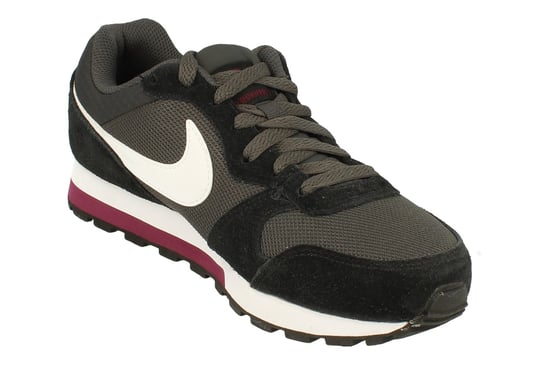 Nike Damen Md Runner 2 Schwarz Turnschuhe - Image 4