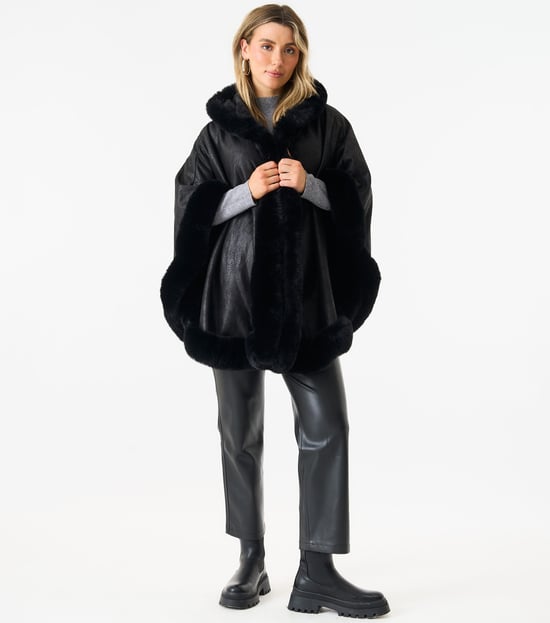 Fur Collar Pocket Detail Poncho