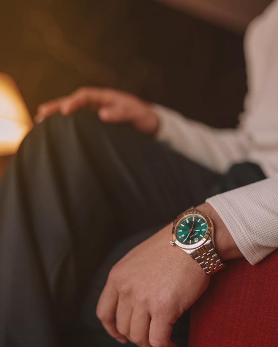 Versace Hellenyium Men's Multicolour Watch VEVK00620