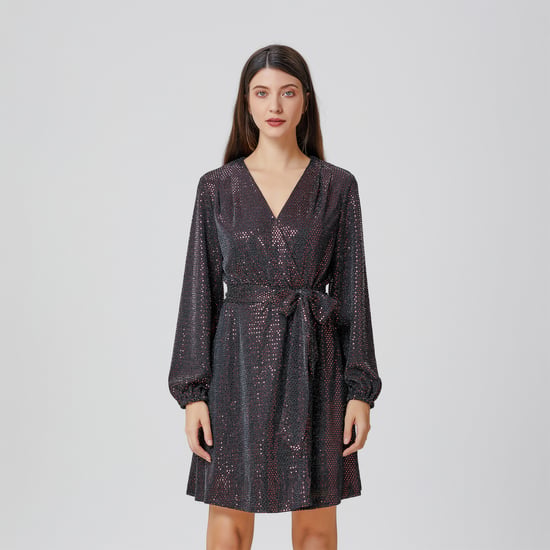 Glitzerkleid mit Wickeleffekt - Image 4