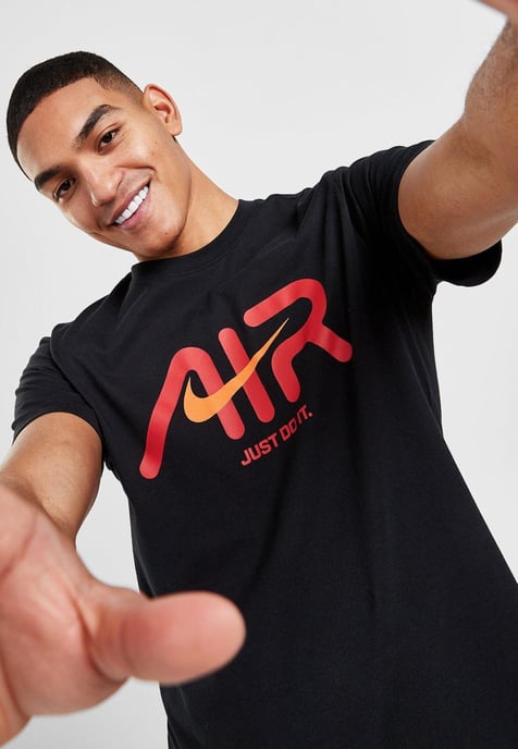 Nike Swoosh Air Herren-T-Shirt in Schwarz - Image 3